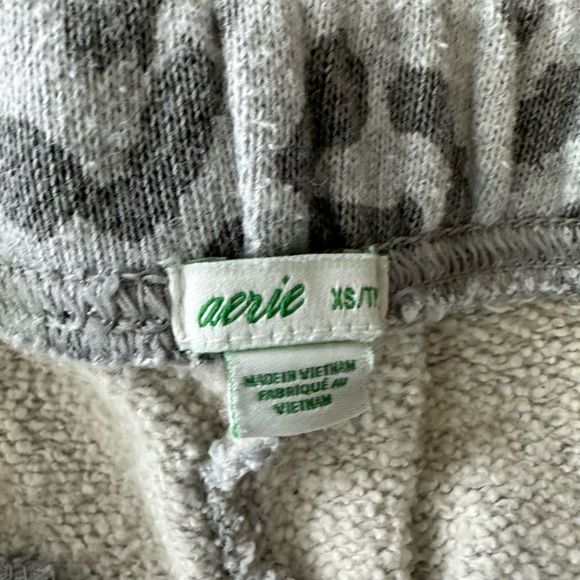 Aerie Capri Sweatpants - Picture 4 of 4
